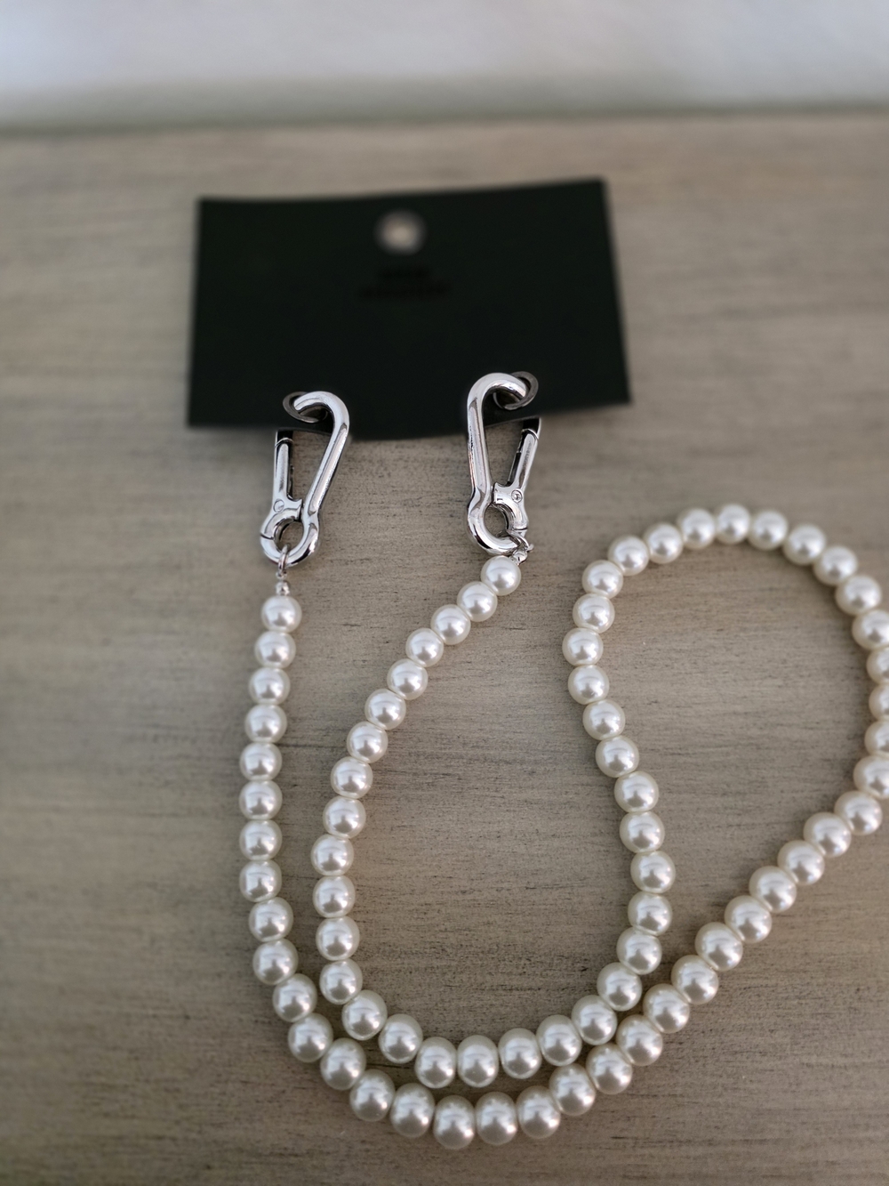 Urban Outfitters Pearls with Silver Clips Wallet Chain/Purse Bling
